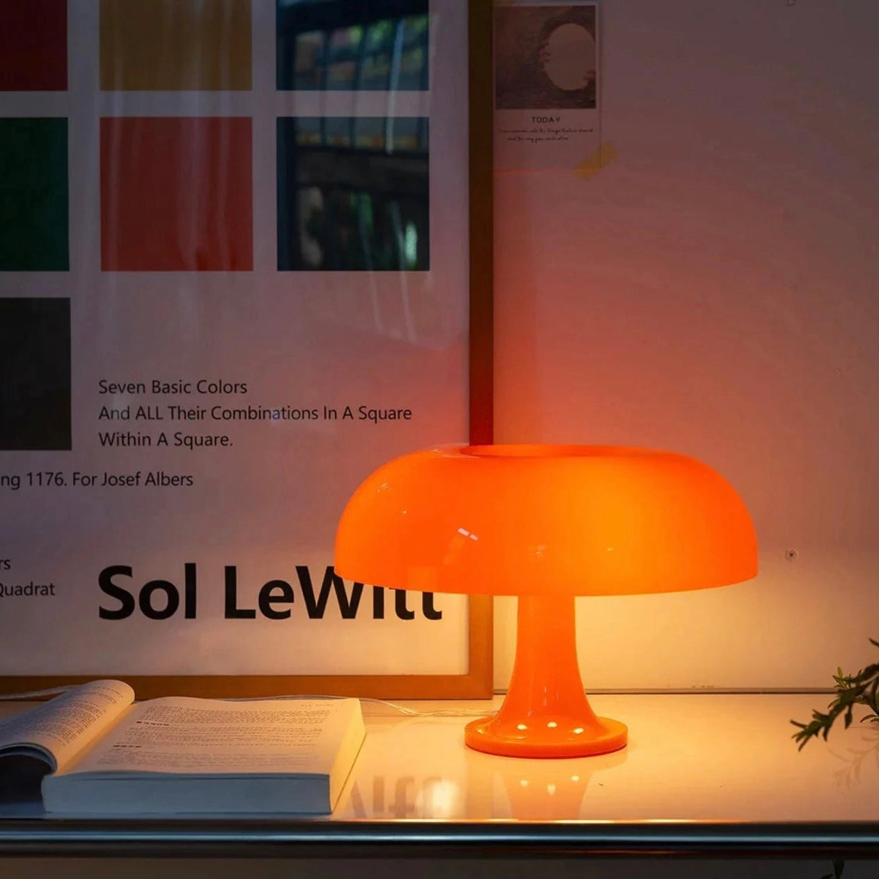 Medusa Table Lamp glass mushroom-shaped dimmable table lamp by La Caza Cali